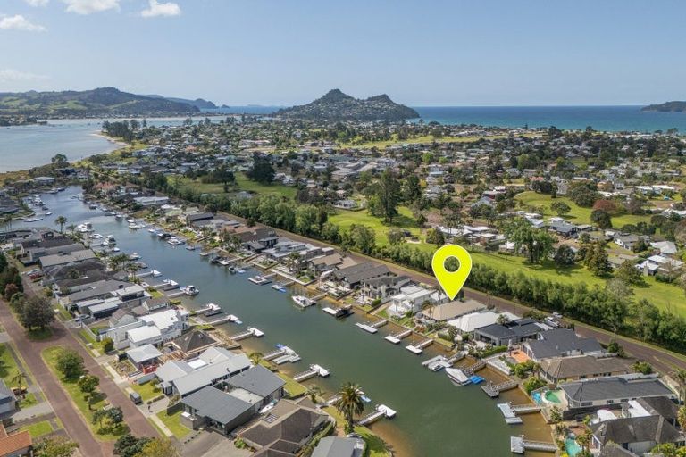 Photo of property in 513 Waterways Parade, Pauanui, Hikuai, 3579