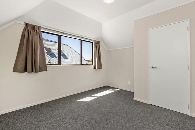 Photo of property in 17 Joshua Lane, Hamilton East, Hamilton, 3216