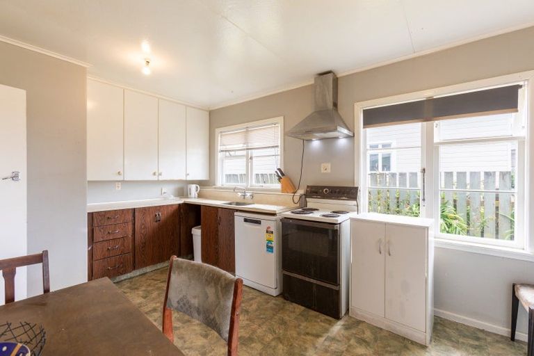 Photo of property in 18 Dublin Street, Dannevirke, 4930