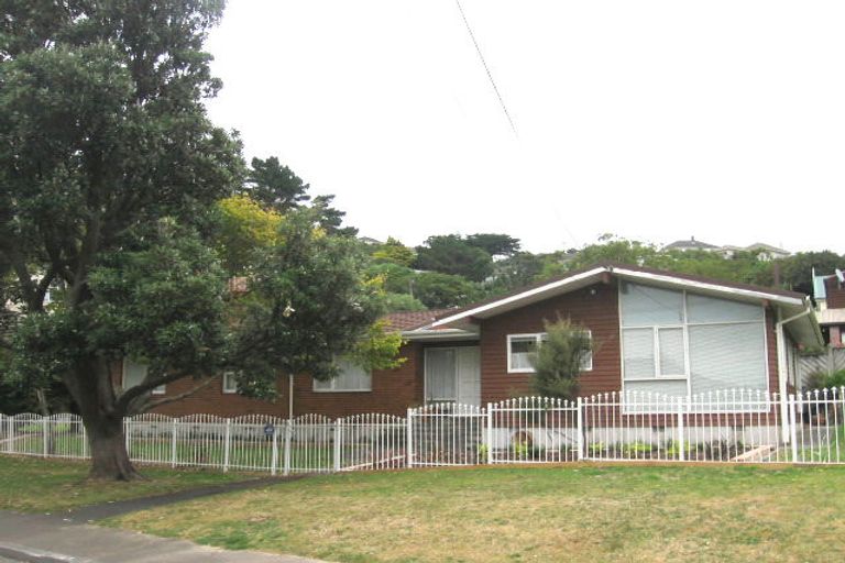 Photo of property in 34 Aplin Terrace, Ngaio, Wellington, 6035