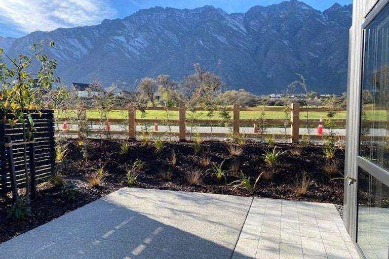 Photo of property in 7 Mulholland Drive, Jacks Point, 9371