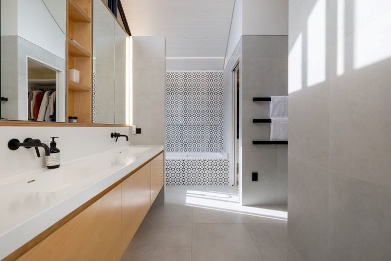 Photo of property in 56b Campbell Road, Mount Maunganui, 3116