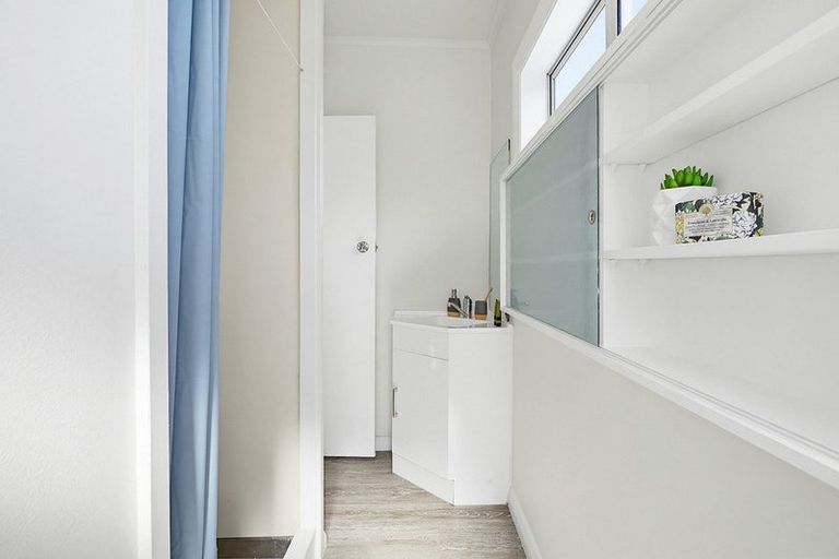 Photo of property in 8 Herewini Street, Titahi Bay, Porirua, 5022