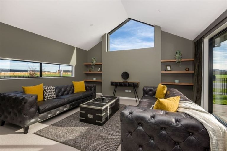 Photo of property in 19 Falcon Road, Rolleston, 7615