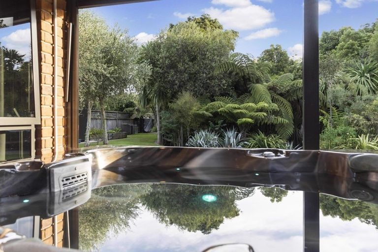 Photo of property in 5 Montrose Crescent, Huntington, Hamilton, 3210