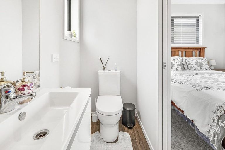 Photo of property in 37u4 North Ridge Drive, Rototuna North, Hamilton, 3210