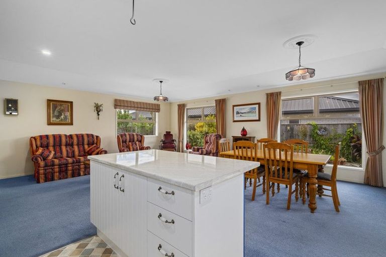 Photo of property in 28 Ara Drive, Redwoodtown, Blenheim, 7201
