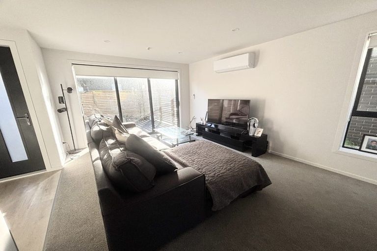 Photo of property in 9/7 Johnston Grove, Taita, Lower Hutt, 5011