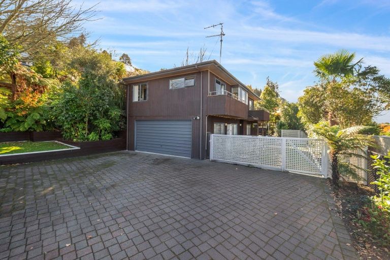 Photo of property in 8 Brunette Drive, Acacia Bay, Taupo, 3330
