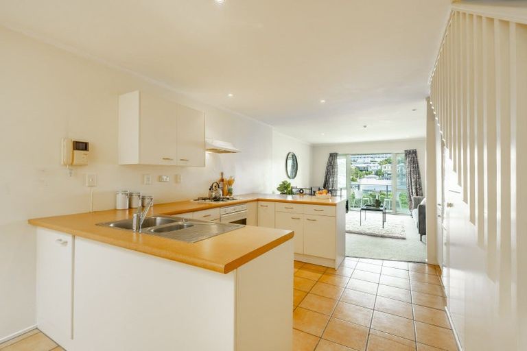 Photo of property in Grosvenor Cl, 21/6u Brown Street, Mount Cook, Wellington, 6021