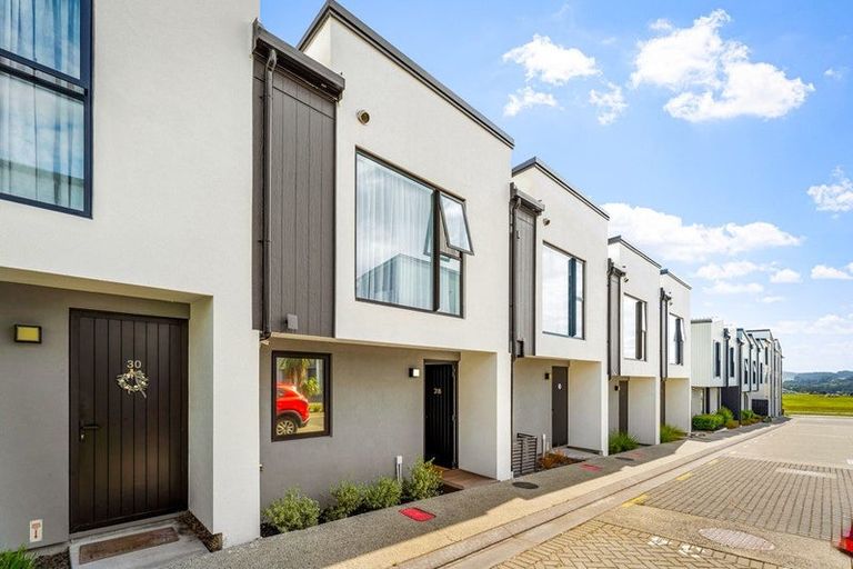 Photo of property in 28 Hinonga Loop, Silverdale, 0932