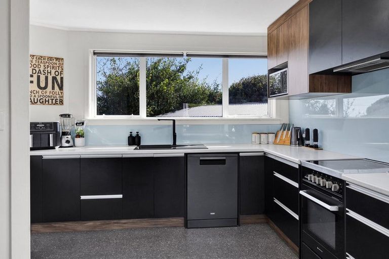 Photo of property in 1 Kepa Street, Ohawe, Hawera, 4671