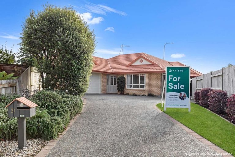 Photo of property in 21 Rothesay Place, Highbury, Palmerston North, 4412