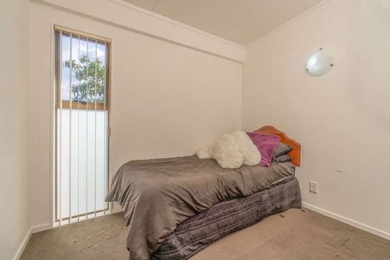 Photo of property in 12 Merlot Lane, Pukekohe, 2120
