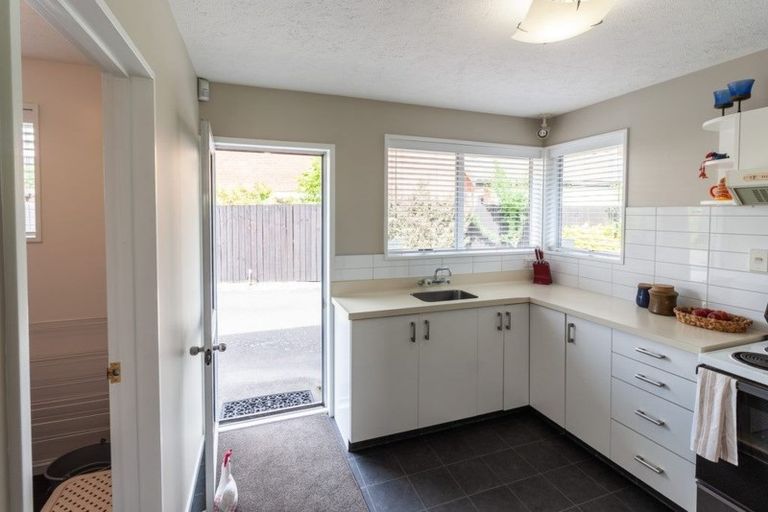 Photo of property in 2/16 Peverel Street, Riccarton, Christchurch, 8011