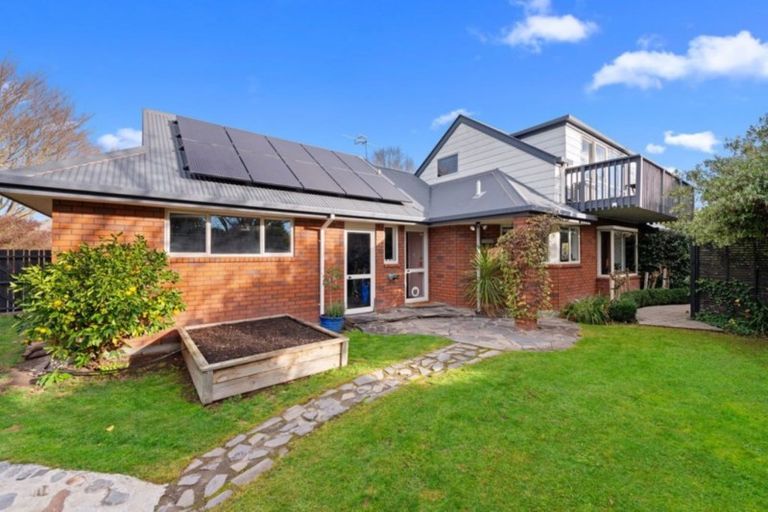 Photo of property in 10 Milesbrook Close, Rangiora, 7400