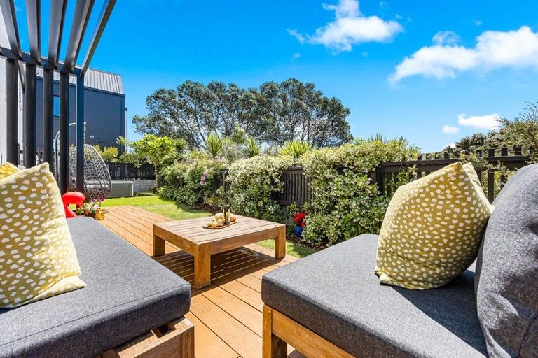 Photo of property in 3 Jack Seabrook Road, Hobsonville, Auckland, 0616