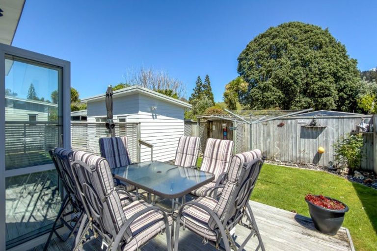 Photo of property in 8 Mako Avenue, Whiritoa, Whangamata, 3691