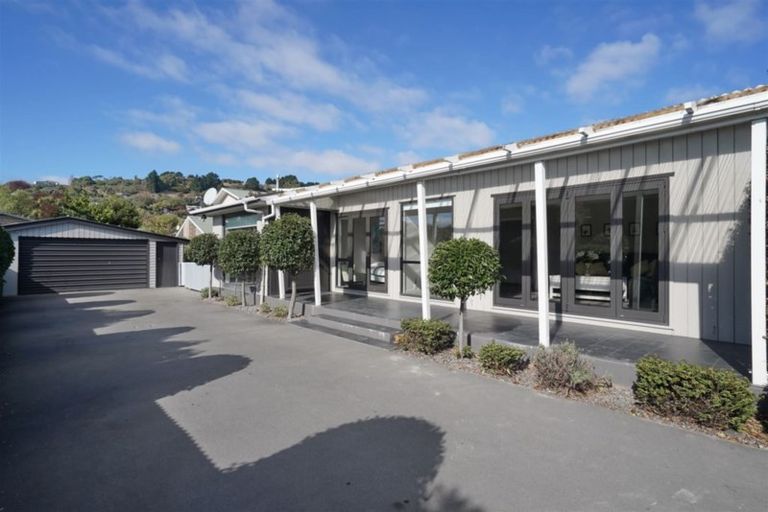 Photo of property in 15 Lascelles Street, Saint Martins, Christchurch, 8022