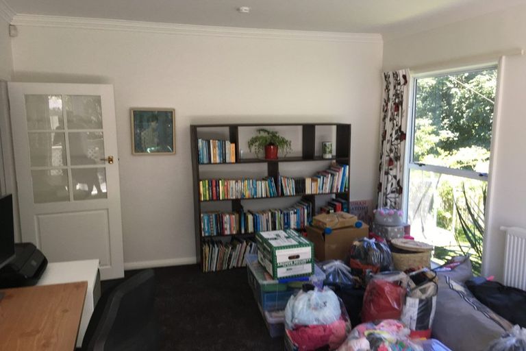 Photo of property in 3a Sydenham Street, Northland, Wellington, 6012