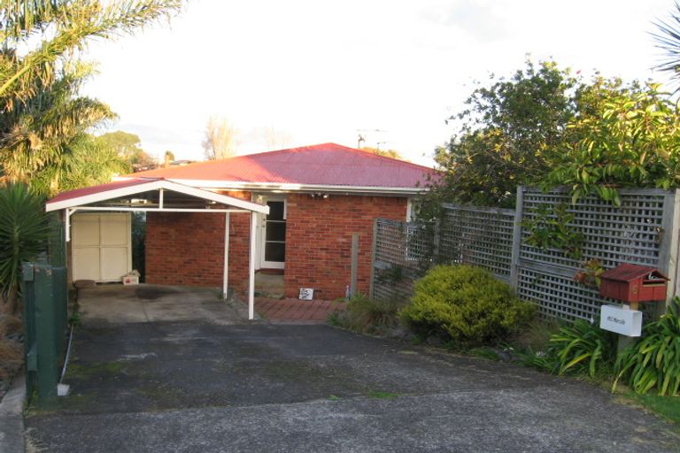 Photo of property in 1/6 Patons Road, Howick, Auckland, 2014
