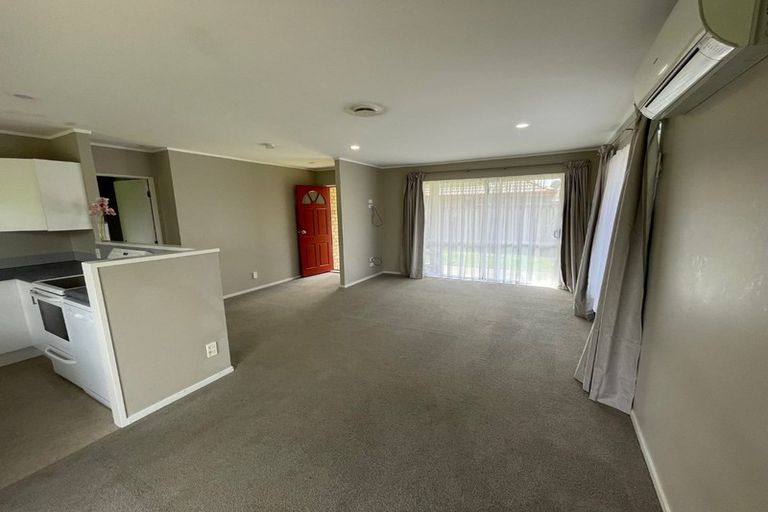 Photo of property in 3 Dowd Place, Flat Bush, Auckland, 2019