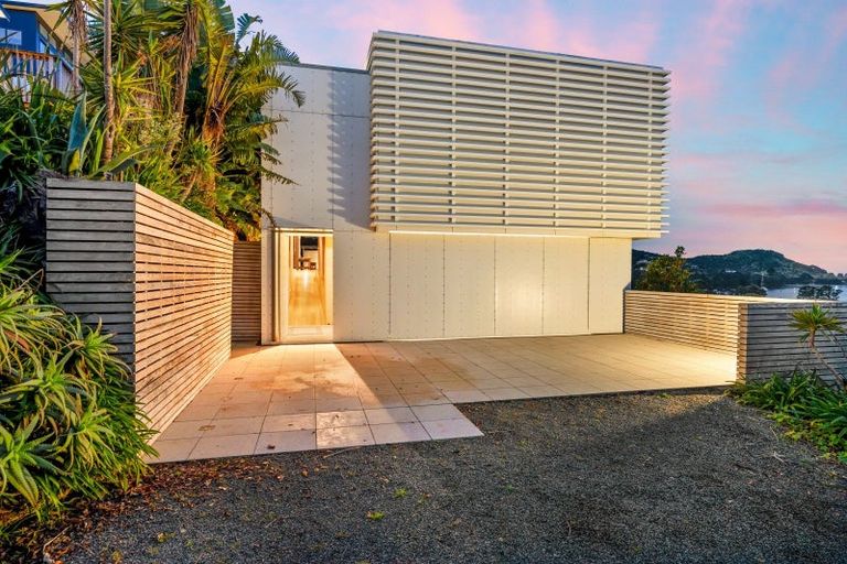 Photo of property in 53 Olsen Avenue, Mangawhai Heads, Mangawhai, 0505