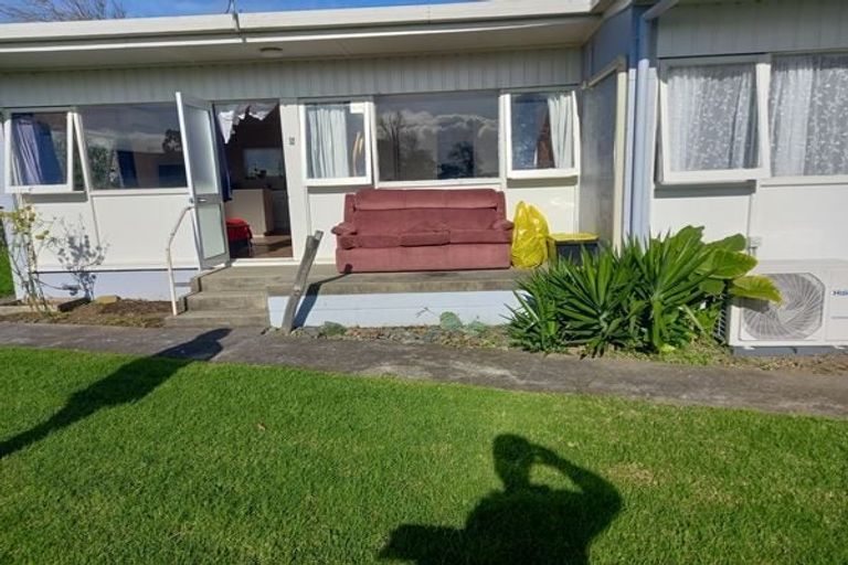 Photo of property in 18 Kent Street, Waiuku, 2123
