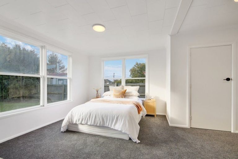 Photo of property in 17 Doreen Street, Aranui, Christchurch, 8061