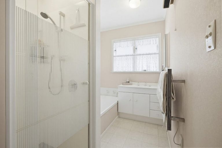 Photo of property in 20 Pembroke Street, Tawa, Wellington, 5028