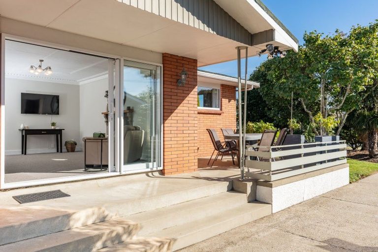 Photo of property in 26 Thames Street, Mosgiel, 9024