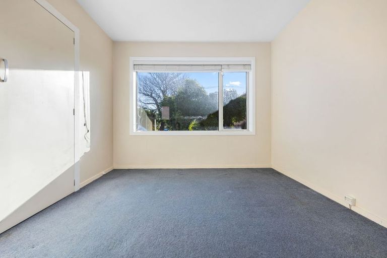 Photo of property in 14 Withells Road, Avonhead, Christchurch, 8042