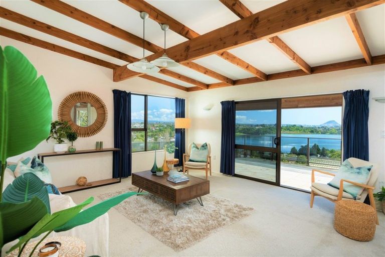 Photo of property in 9 Keam Way, Welcome Bay, Tauranga, 3112