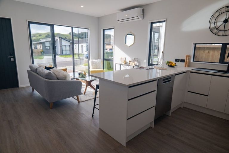 Photo of property in 4 Rongomai Street, Helensville, 0800