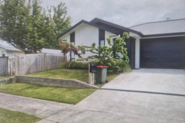Photo of property in 2u4 Opal Place, Chartwell, Hamilton, 3210