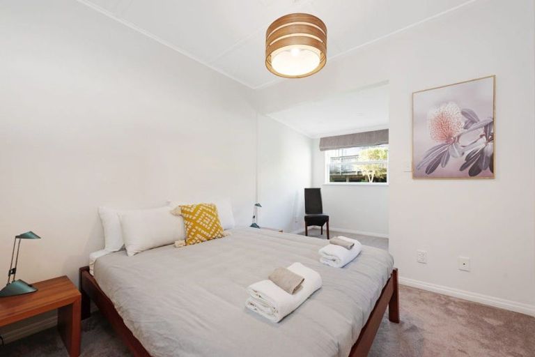 Photo of property in 235 Tinakori Road, Thorndon, Wellington, 6011