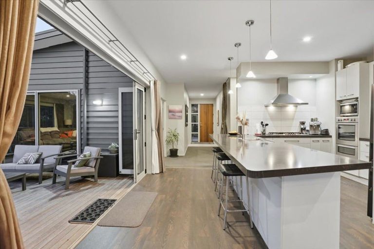 Photo of property in 21c Bradley Avenue, Pyes Pa, Tauranga, 3112