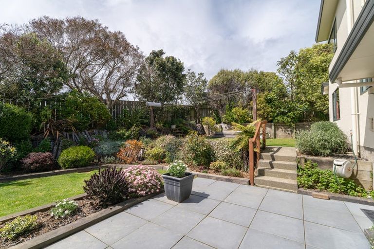 Photo of property in 62 Abilene Crescent, Churton Park, Wellington, 6037