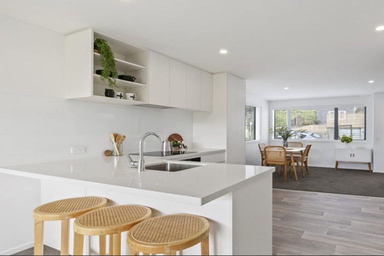 Photo of property in 96u3 Washington Avenue, Brooklyn, Wellington, 6021