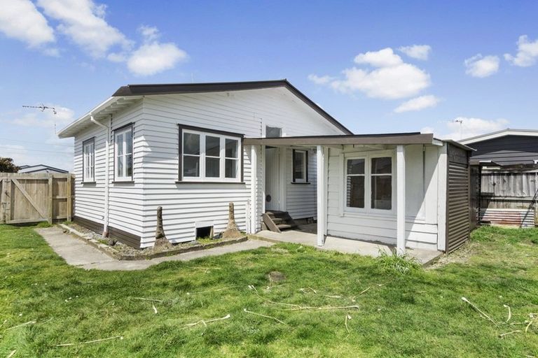 Photo of property in 15 Maitland Street, Frankton, Hamilton, 3204