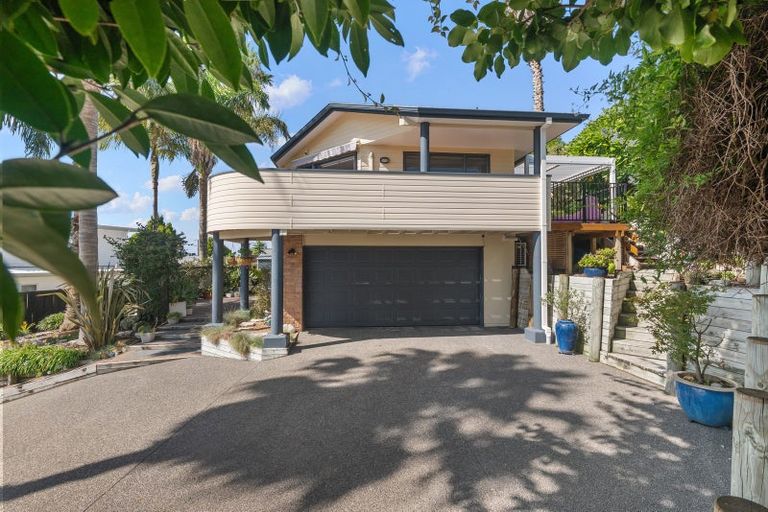 Photo of property in 190 Welcome Bay Road, Welcome Bay, Tauranga, 3112