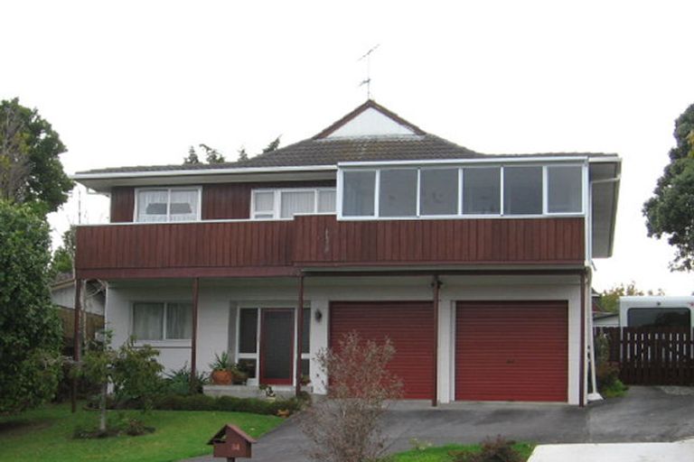 Photo of property in 14 Realm Place, Massey, Auckland, 0614