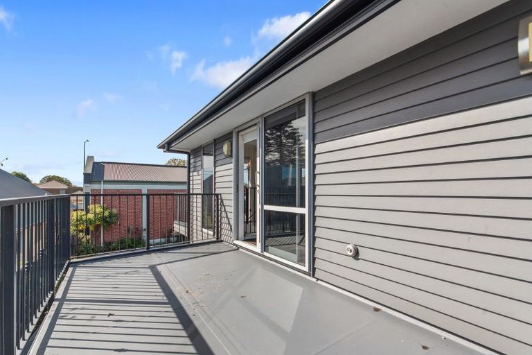 Photo of property in 87 Wairakei Road, Bryndwr, Christchurch, 8053