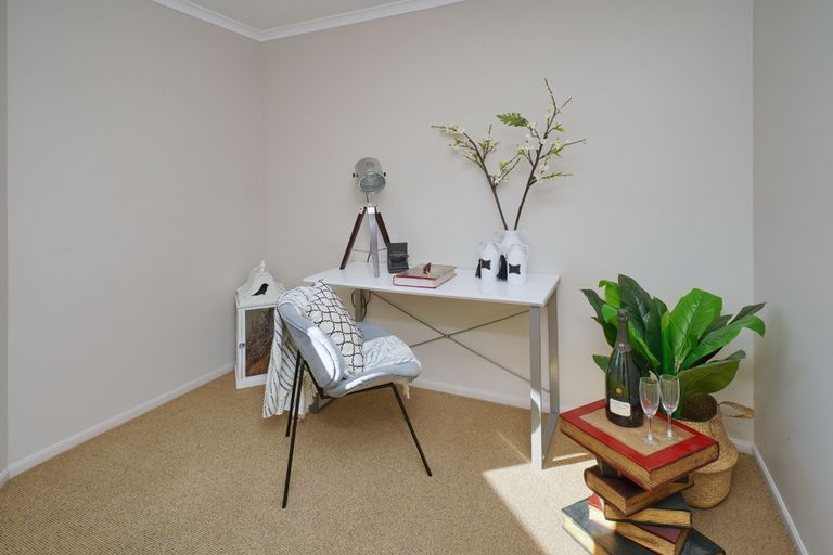 Photo of property in 21 Redfern Street, Northwood, Christchurch, 8051
