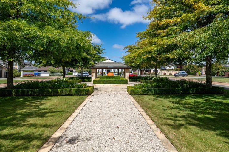 Photo of property in 10 Hatton Court, Northwood, Christchurch, 8051