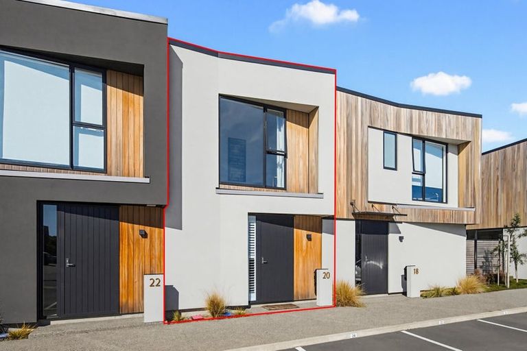 Photo of property in 20/10 Trieste Way, Paraparaumu, 5032