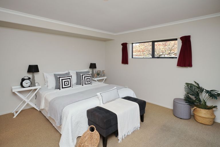 Photo of property in 21 Redfern Street, Northwood, Christchurch, 8051