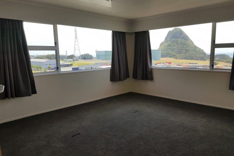 Photo of property in 4/31 Findlay Street, Moturoa, New Plymouth, 4310