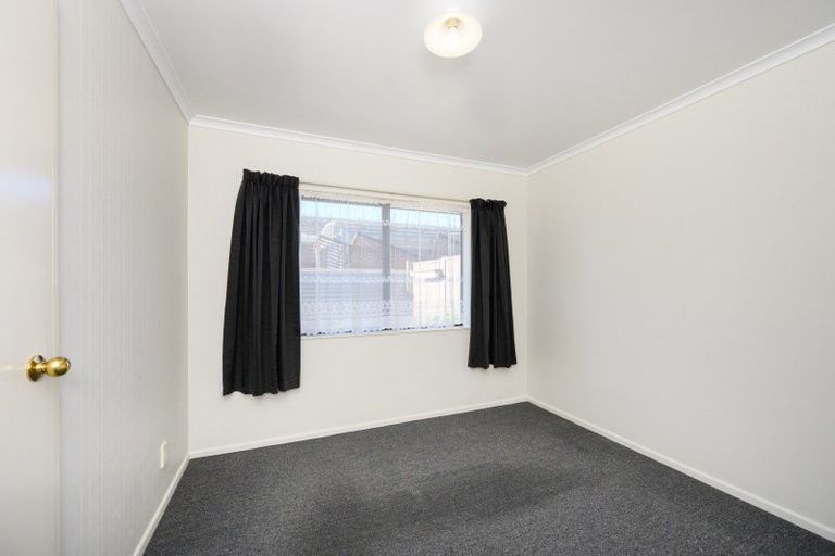 Photo of property in 714 Pioneer Highway, Takaro, Palmerston North, 4412