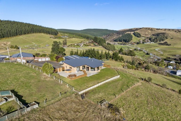 Photo of property in 14 Kingsgate Lane, Waihola, Milton, 9073